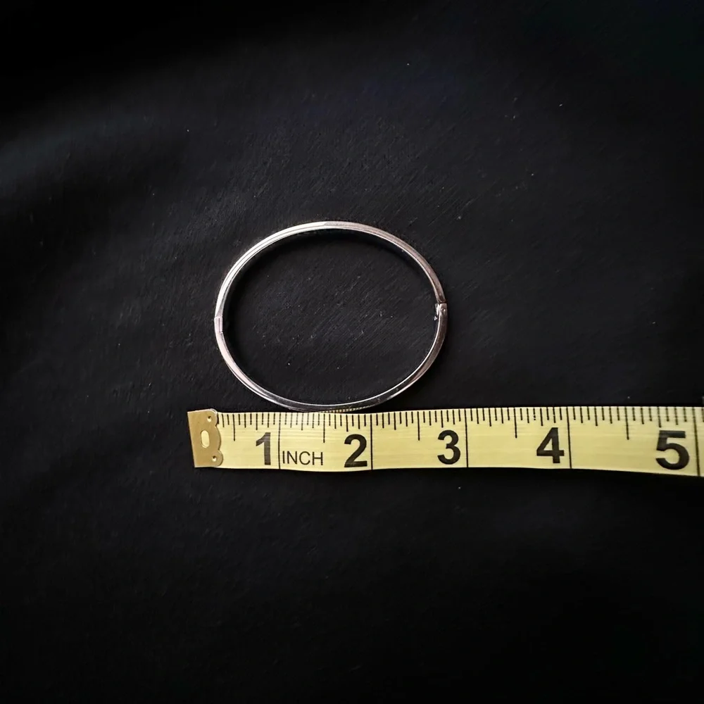 Fashion Silver Hinge Bracelet - Picture 10 of 10